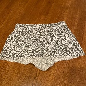 Cheetah target shorts